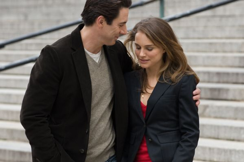 Natalie Portman y Scott Cohen en El Amor y otras cosas imposibles