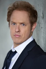 Foto de Raphael Sbarge