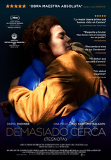 poster of movie Demasiado Cerca (Tesnota)