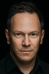picture of actor Wolfgang Oliver