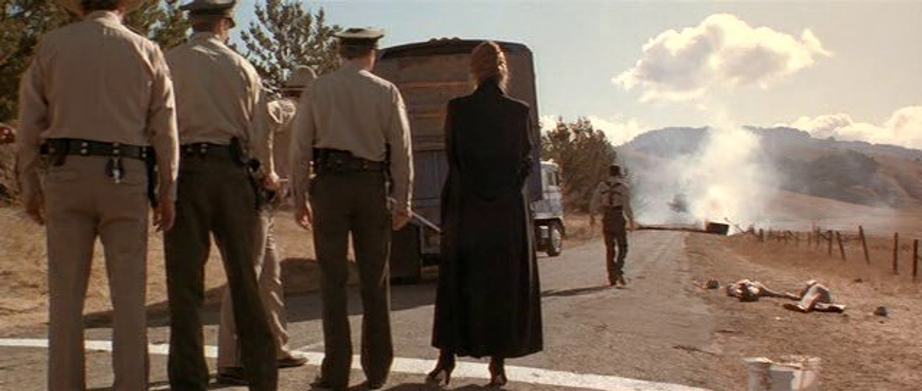 still of movie El Pueblo de los Malditos (1995)
