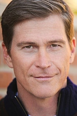 picture of actor Hank Stratton