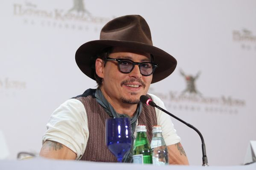 Johnny Depp en Piratas del Caribe: En Mareas Misteriosas (Photocall en Moscu. Mayo 2011)