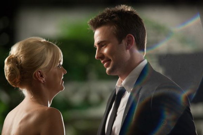 Anna Faris y Chris Evans en Dime con cuántos