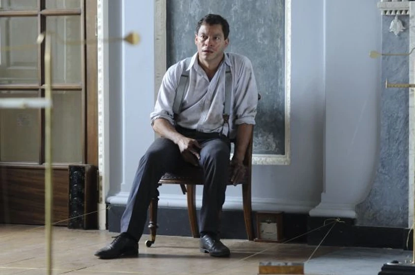 Dominic West en la-maldicion-de-rookford