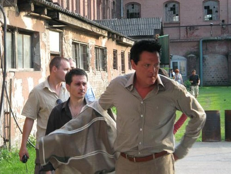 Michael Madsen en serbian-scars