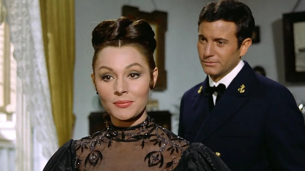 Arturo Fernández y Paquita Rico en la-viudita-naviera