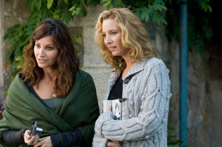 Lisa Kudrow y Gina Gershon en P.D. Te quiero