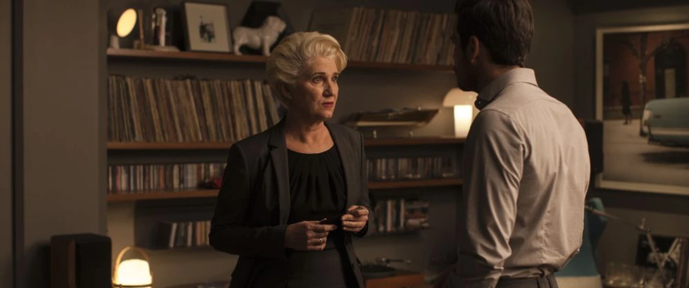 Ana Wagener y Mario Casas en contratiempo-2016