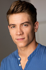 picture of actor Lucas Adams