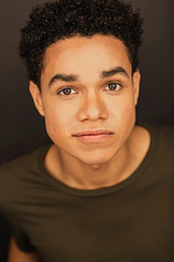 picture of actor Miles Gutiérrez-Riley