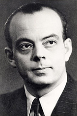 photo of person Antoine de Saint-Exupéry