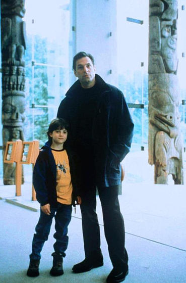Jacob Smith y Taylor Nichols en El Hijo de la Evolución