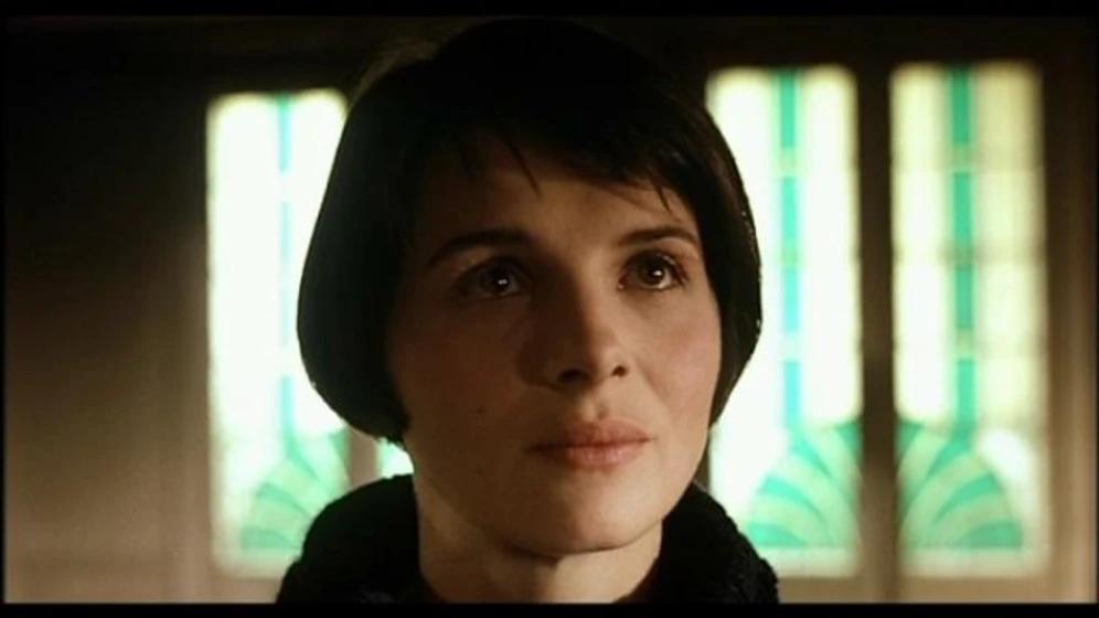 Juliette Binoche en Tres Colores: Azul