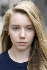 photo of person Lauren Lyle