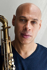 photo of person Joshua Redman