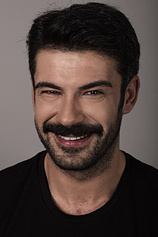 picture of actor Rüzgar Aksoy