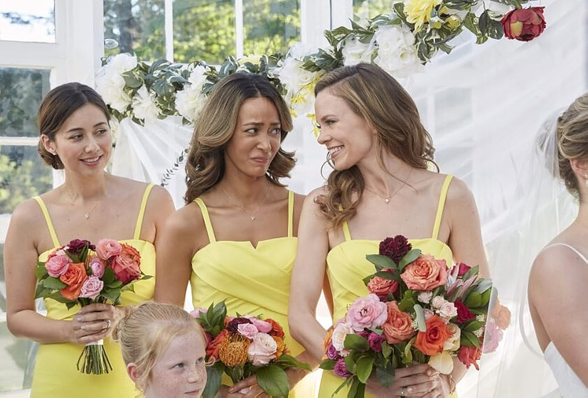 Rachel Boston y Brandi Alexander en La Última Dama de Honor