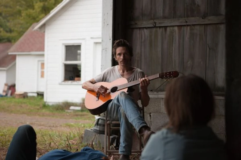 John Hawkes en martha-marcy-may-marlene