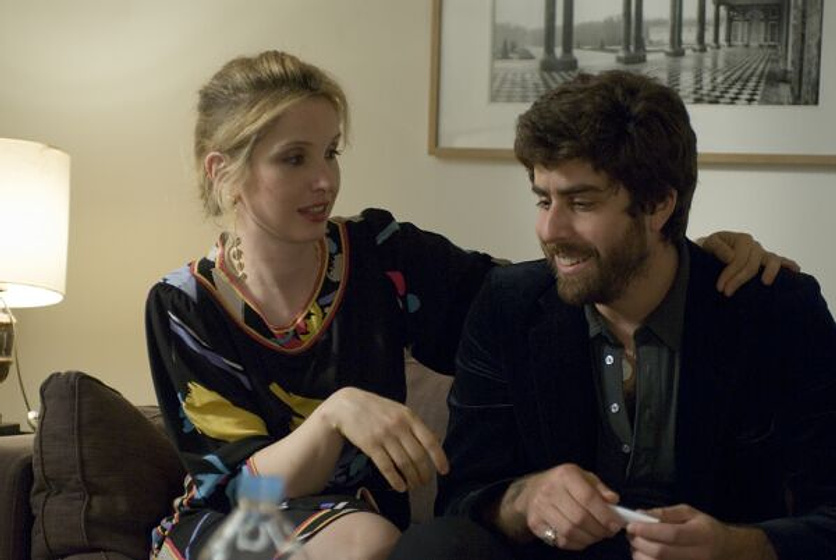 Adam Goldberg y Julie Delpy en 2 Días en París