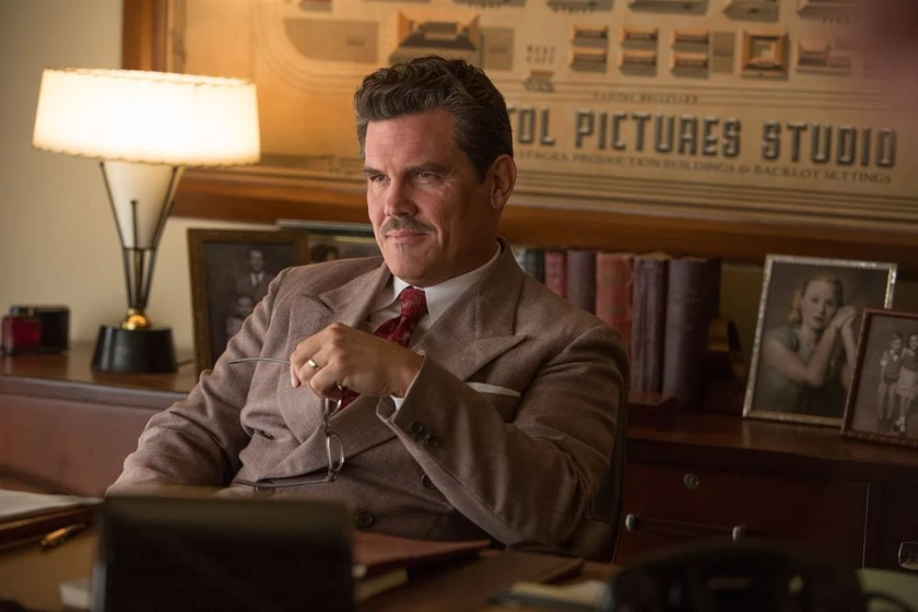 Josh Brolin en ave-cesar-4f027511-878e-4564-9afc-b9bd4fc54f6f