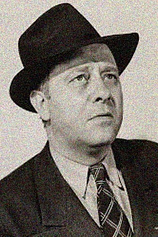 picture of actor Arthur Loft