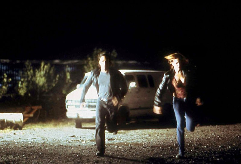 Rosanna Arquette y Claudette Mink en Ambición Mortal