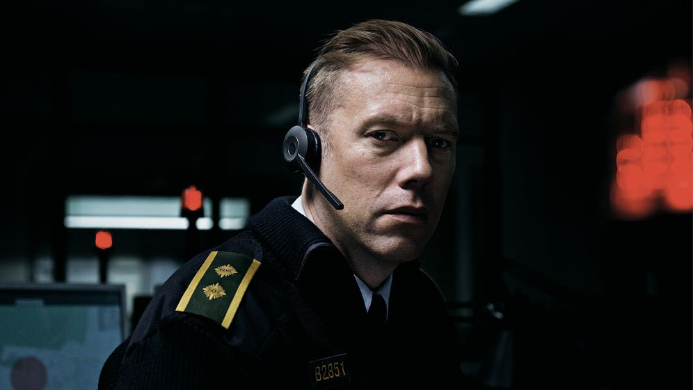 Jakob Cedergren en The Guilty