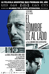still of movie El Hombre de al Lado