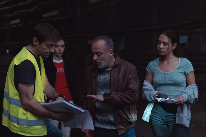 Javier Gutiérrez, Luis Prieto y Natalia Azahara en estacion-rocafort (Rodaje )