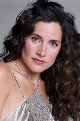 picture of actor Rachel Shelley