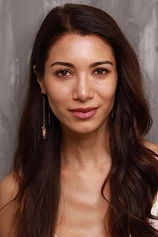 photo of person Chantelle Barry