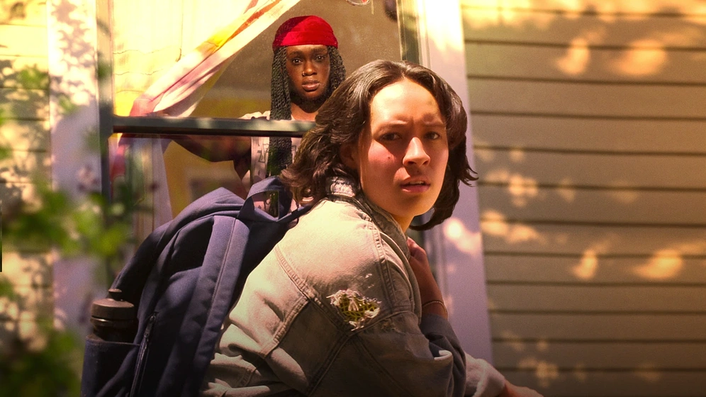 Elena Heuzé y Nia Sondaya en disparo-al-corazon-2022