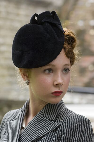 Juno Temple en Expiación. Más Allá de la Pasión