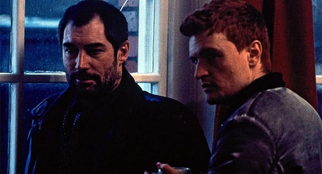 Timothy Dalton y Anthony Brophy en juego-sucio-1997