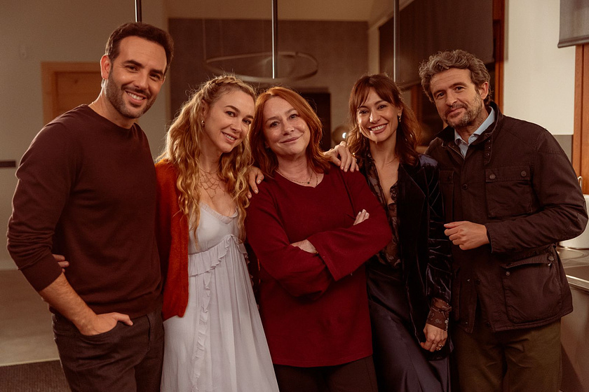 Natalia Verbeke, Diego Martín, Gracia Querejeta, Marta Hazas y Sebastian Martínez en 2-2 (Presentación)