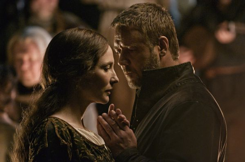 Cate Blanchett y Russell Crowe en Robin Hood