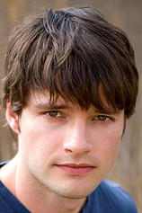 picture of actor Nick Cornish