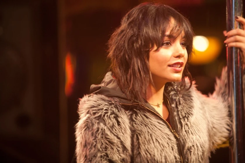 Vanessa Hudgens en Caza al asesino