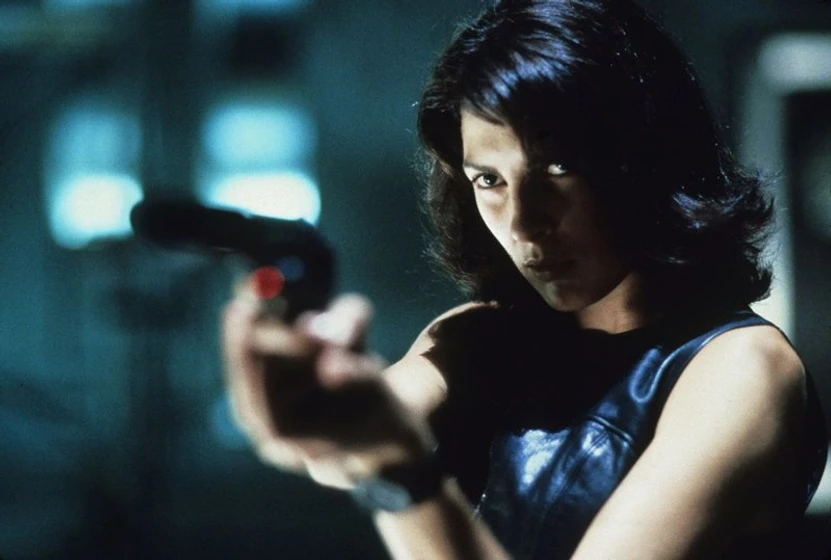 Gina Bellman en soldado