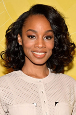 photo of person Anika Noni Rose