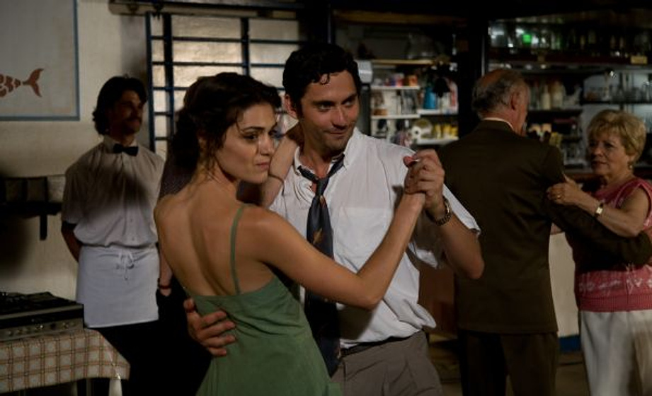 Olivia Molina y Paco León en Dieta mediterránea