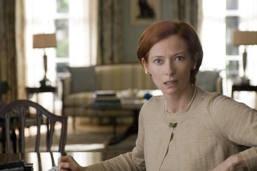 Tilda Swinton en Quemar Después de Leer