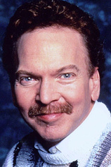 photo of person Dennis Wolfberg