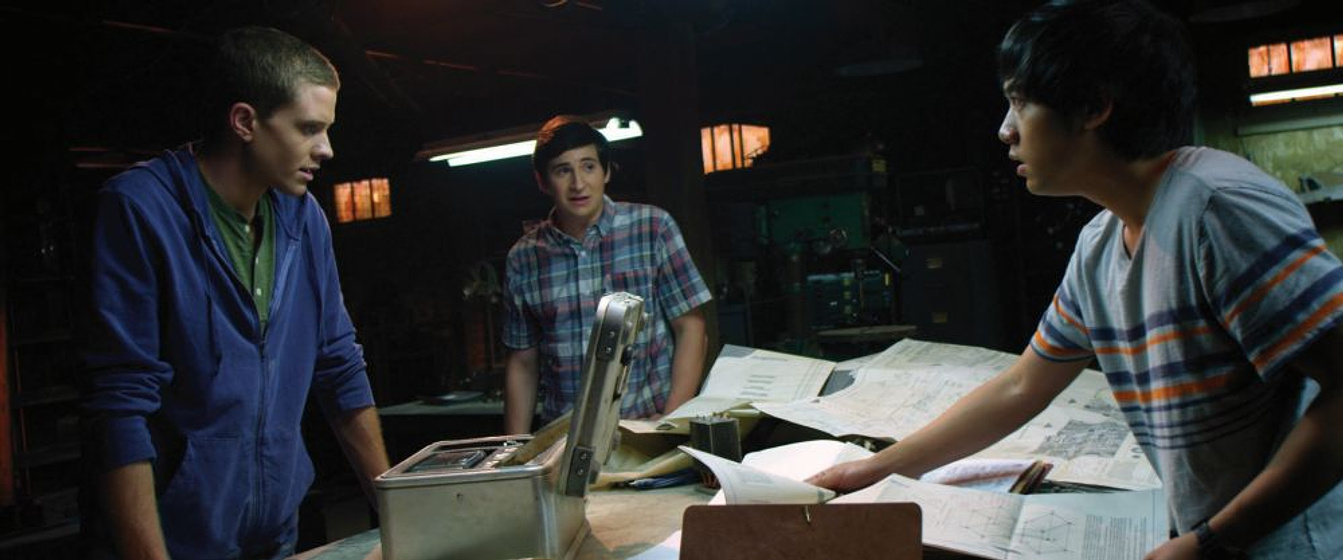 Sam Lerner, Allen Evangelista y Jonny Weston en Project Almanac