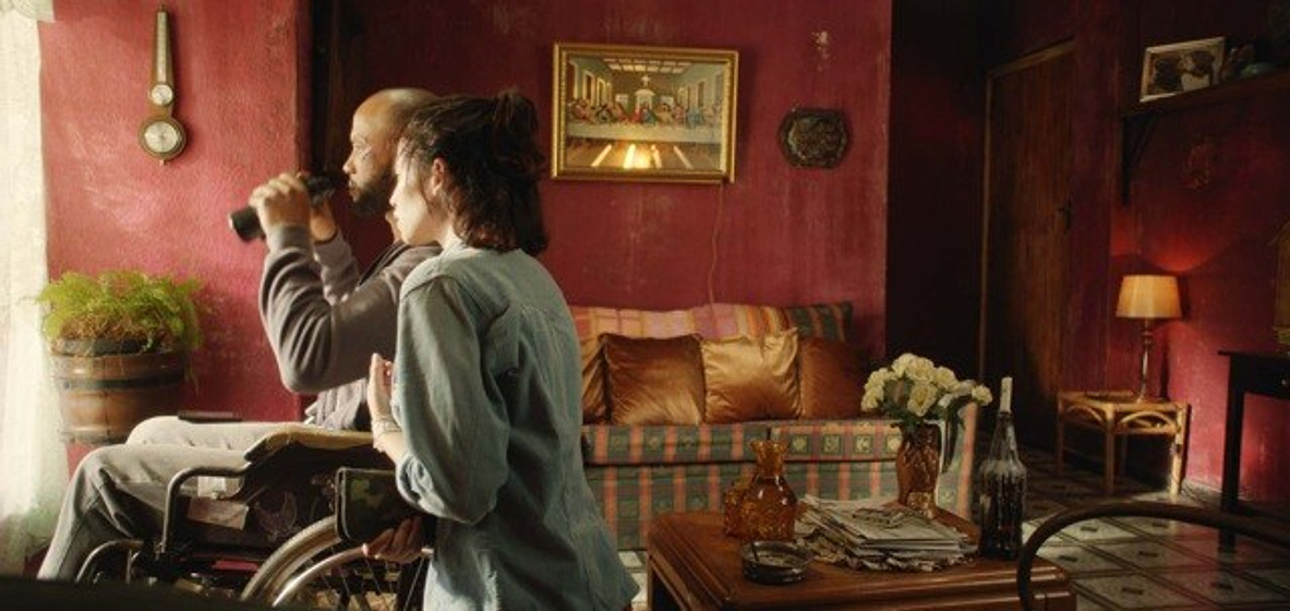 Irshaad Ally y Monique Rockman en Number 37