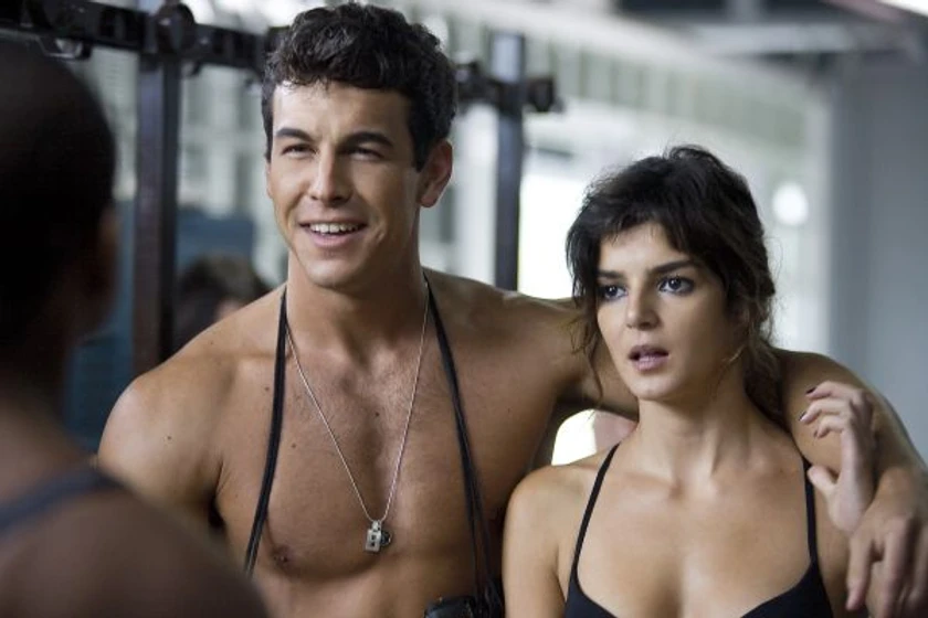 Clara Lago y Mario Casas en tengo-ganas-de-ti