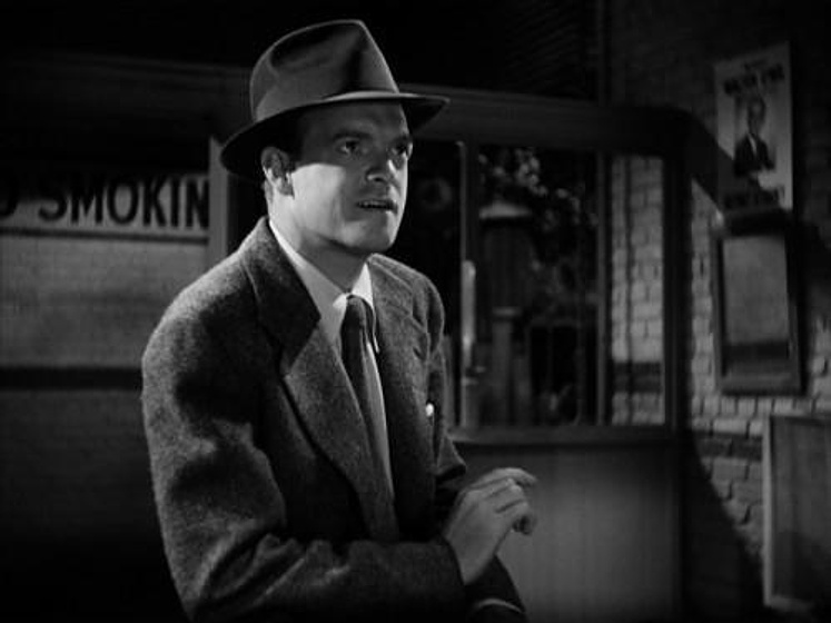 Van Heflin en El Extraño Amor de Martha Ivers