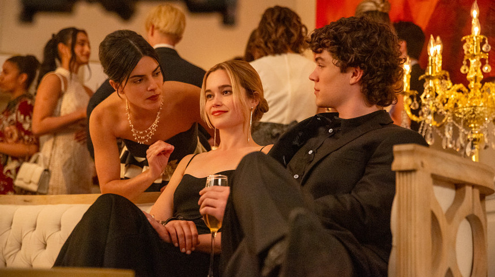 Sarah Catherine Hook, Sara Silva y Zac Burgess en Cruel Intentions