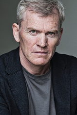 picture of actor Richard Dillane